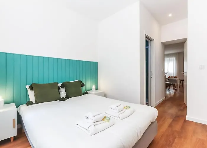Appartamento Portucale ! Bright Campo Ourique W/ Terrace *